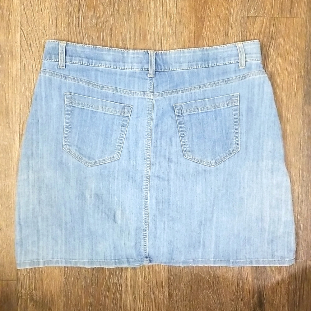 Croft & Barrow Classic Fit Stretch Ladies Women Size 14 Blue Skirt - Picture 3 of 3
